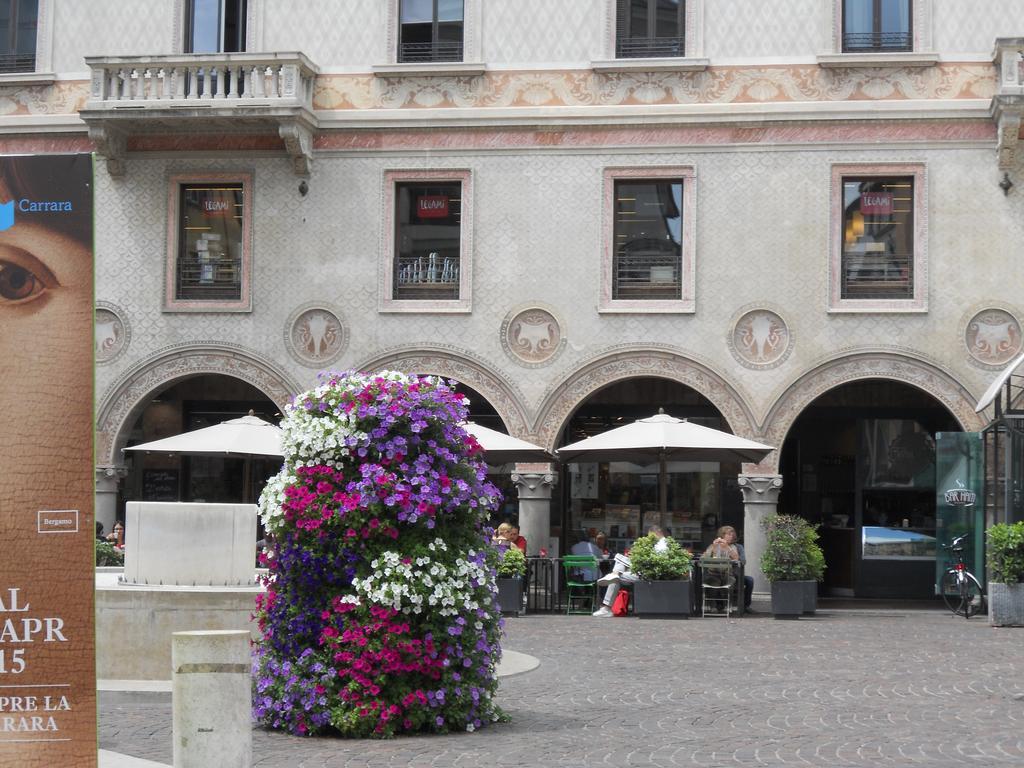 Al Centro Storico Apartamento Bérgamo Exterior foto